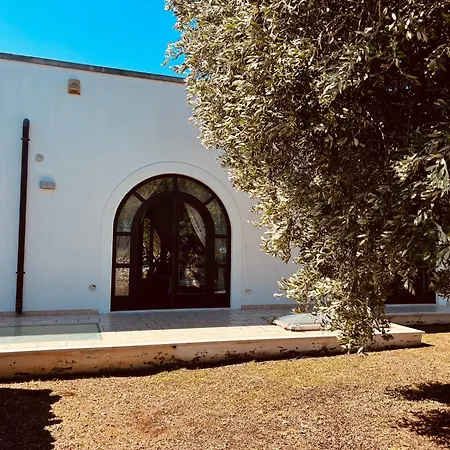 Tenuta Sicilia 3* أوستوني